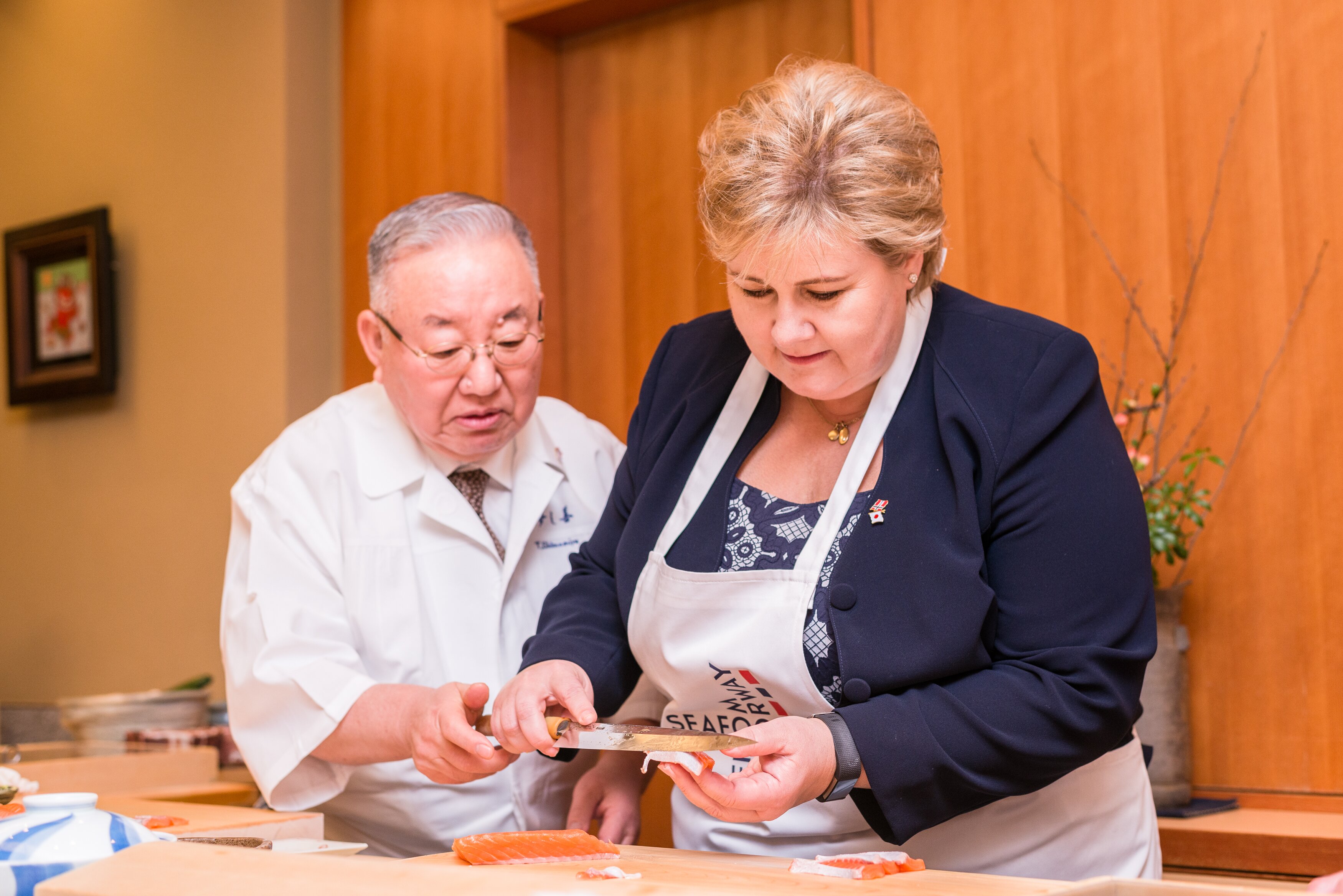 Focus on seafood for Norwegian PM on visit to Japan